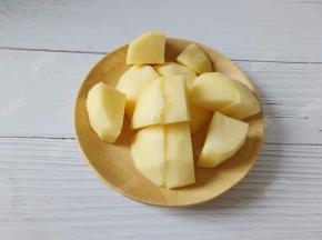 苹果去皮去核切成块