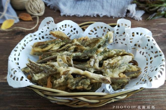 炸香椿鱼