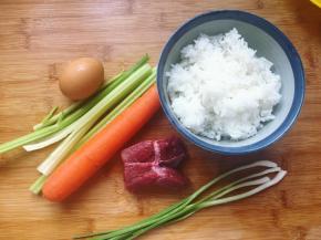 首先准备好所需要的食材。