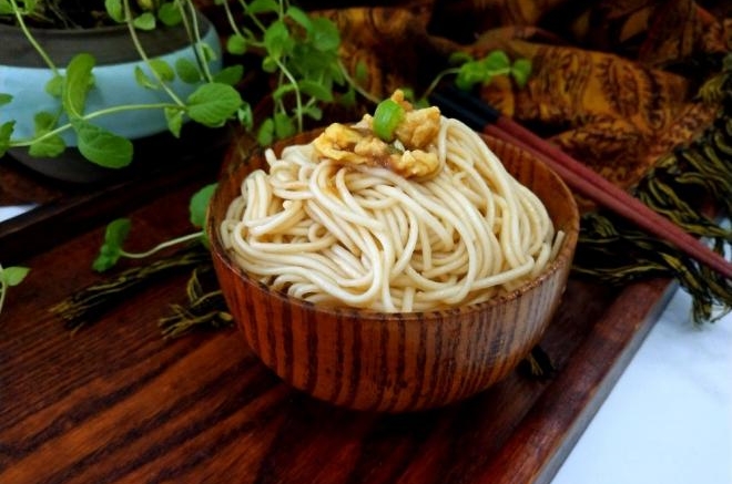 只需一种调料做~西红柿打卤面