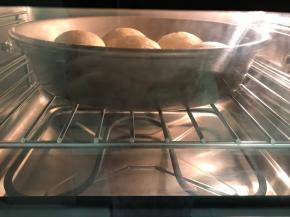 烤箱165度中层上下火预热5分钟，烤22分钟左右。