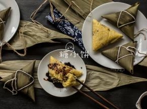 虽然调味的时候把盐味调足了，但还是忍不住地想蘸酱。
酱油加辣椒，简直欲罢不能 (～￣▽￣)～下次再加个豆腐乳吧
所以我到底是对豆腐乳有着什么样的执念啊！