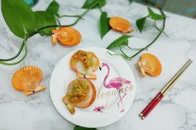 蒜蓉粉丝蒸扇贝