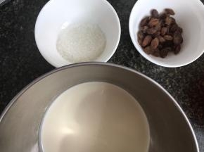 备好馅料食材