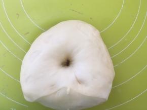 做好可可卷，白色面团也发酵好啦