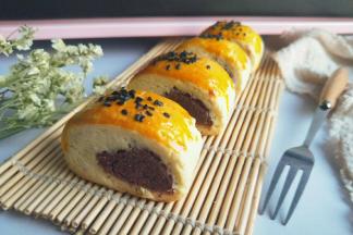 具体时间依自家烤箱实际温度决定。