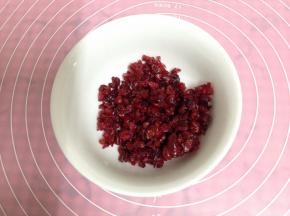 蔓越莓切碎备用