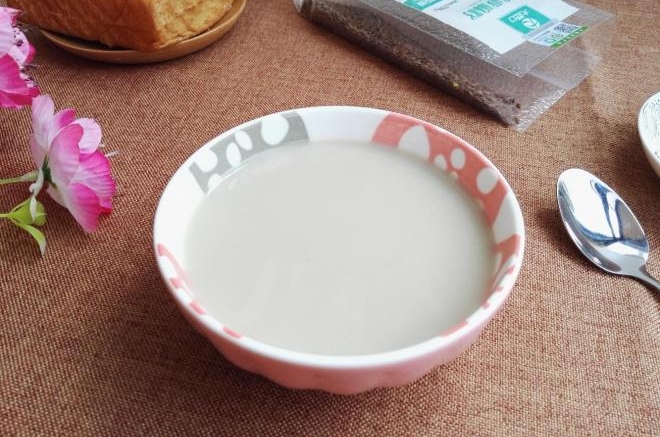 亚麻籽红枣豆浆
