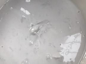 开大火烧开，边不停地搅拌