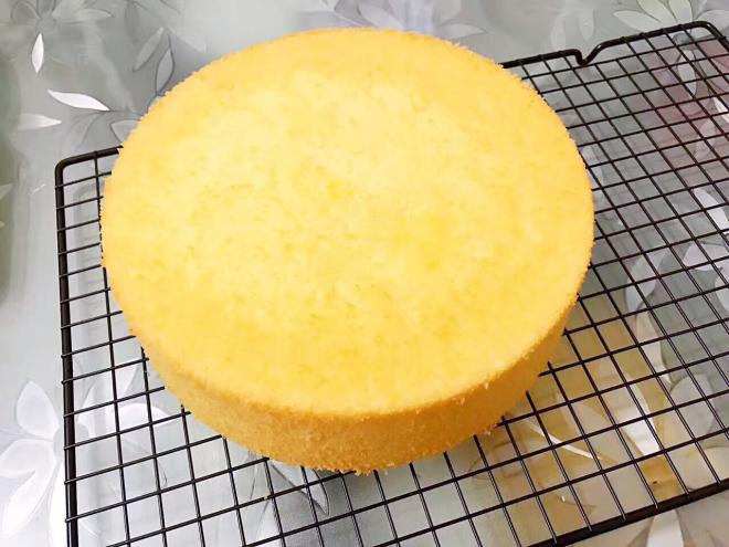 六寸戚风蛋糕