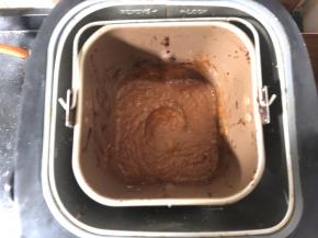 启动面包机的果酱功能。