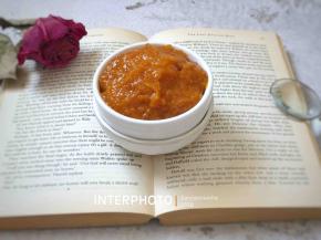 酸酸甜甜的味道。