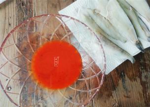 奥尔良腌料+清水融化（1：1）