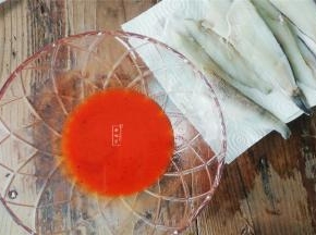 奥尔良腌料+清水融化（1：1）