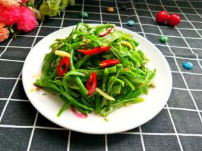 装盘，美味诱人！