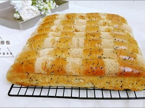 趁热脱模