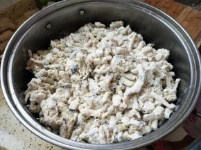 加入拌好的茄子