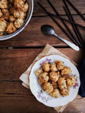 开一次油锅总要多炸一点，放冰箱里慢慢吃