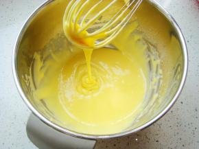 呈“Z”字形搅拌均匀至无颗粒。