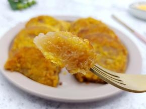 一边拍照一边吃！