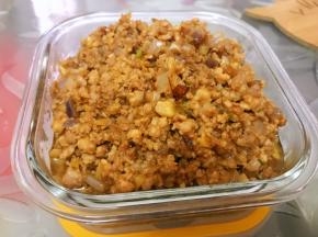 装盒，我一般会多做一些放冰箱冷藏，平时用来拌面，拌饭都超好吃的