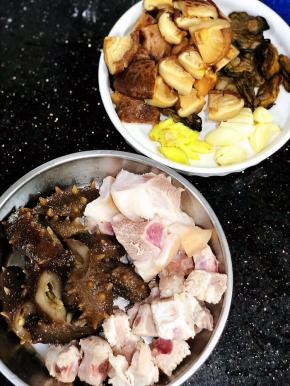 材料准备妥当。