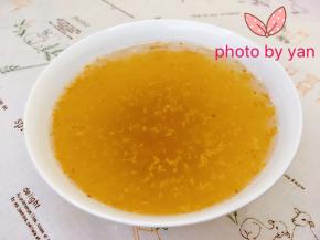 桂花液：糖桂花+凉白开搅匀，加入泡软的吉利丁片，放锅里加热至吉利丁片融化，放凉备用。