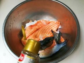 放少许黑胡椒粉