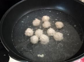 依次挤好