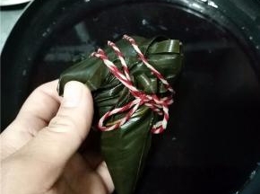 系好线绳。