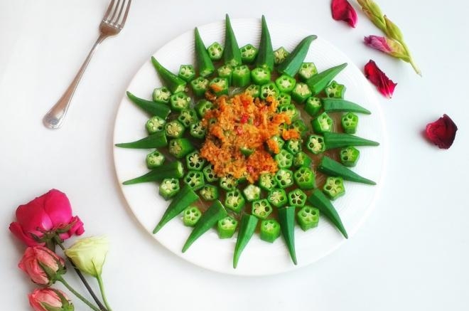 剁椒蒜蓉蒸秋葵