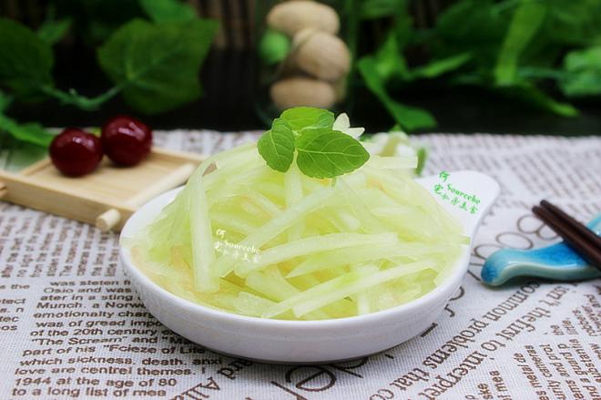 酸甜冰爽凉拌西瓜皮