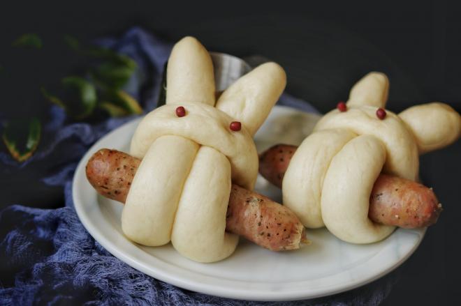 小兔子香肠馒头