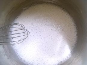 用蛋抽搅拌均匀，无面粉颗粒