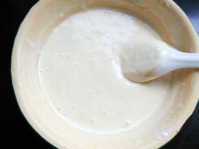 翻拌均匀，烤箱180°预热10分钟。