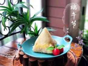 出锅啰，冒着热气......