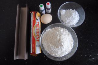 准备好食材，黄油提前软化