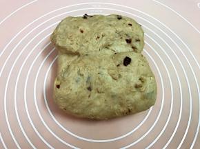 再借助刮板折起