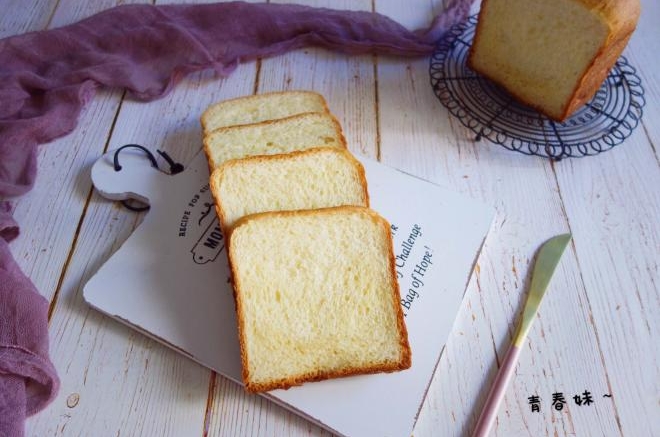 牛奶吐司