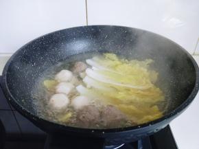 大火烧开，转小火4分钟。