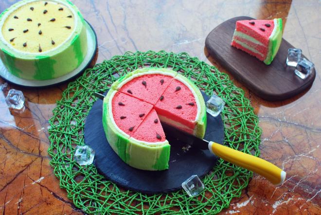 夏季私房热门的西瓜蛋糕