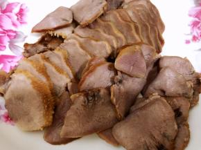 捞出等凉透后切片