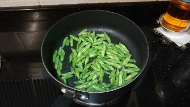翻炒至熟透