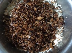 加入油炸后的馅料