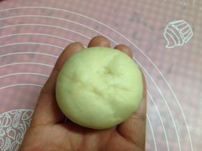 用虎口慢慢收口，依次做完