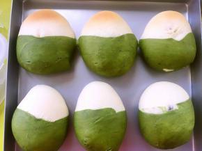 加盖锡纸入烤箱烤20分钟，我放入烤箱的时候，锡纸没盖好，前半部分烤上色啦