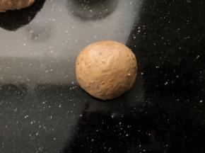 11、整形成圆形。