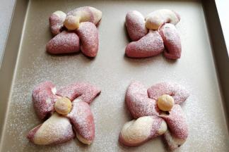 红色的风车包也烤好了啦！