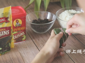 用绳子绑好即可