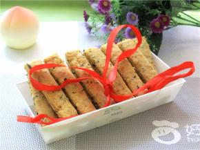 烤好取出放烤网摊凉，密封保存。